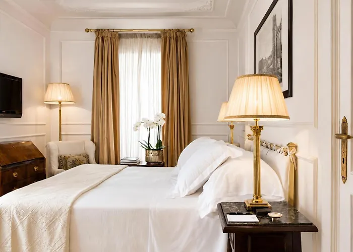 Hotel Hotiday Via Del Corso 5*